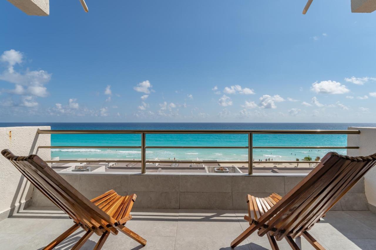 Sparkling Ocean View In Канкун Екстериор снимка